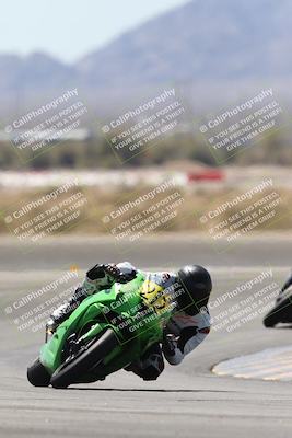 media/Apr-19-2025-CVMA (Sat) [[586b59ad56]]/Race 10-Amateur Supersport Middleweight/
